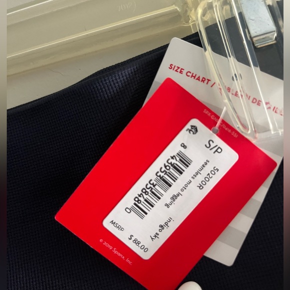 SPANX leggings - Picture 5 of 7